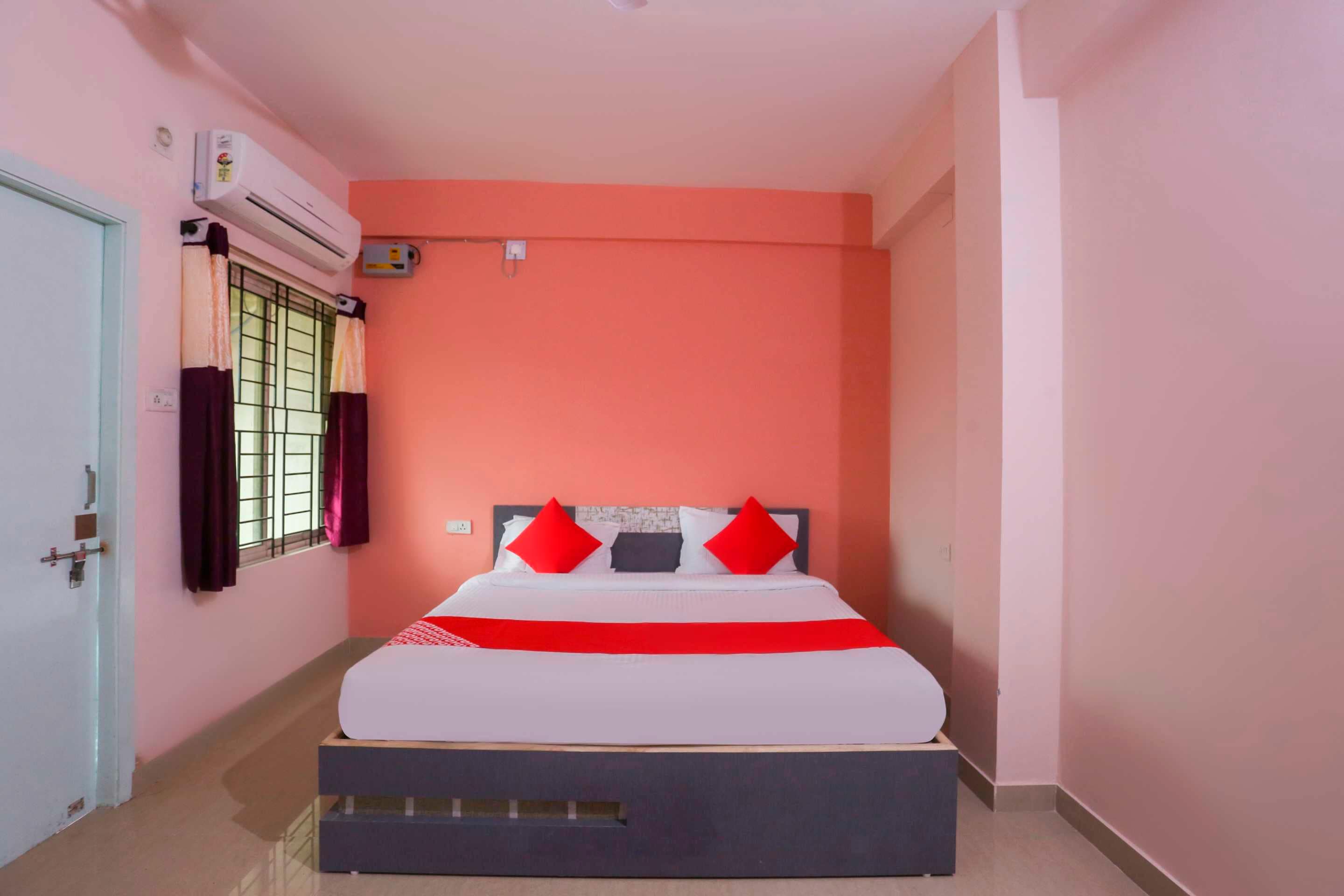 Super Hotel O Avigna Residency - Tap to explore photos