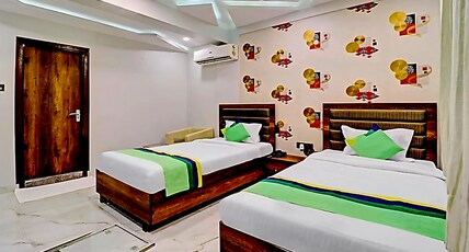 Hotel Orion Sapphire Room Type - Deluxe Room with Free Wifi
