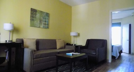 Best Western Plus Deerfield Beach Hotel & Suites Room Type - Suite-1 King Bed, Non-Smoking, Sofabed, Microwave And Refrigerator, Shower Only, Full Breakfast Best Western Plus Deerfield Beach Hotel & Suites Room Type - Suite-1 King Bed, Non-Smoking, Sofabed, Microwave And Refrigerator, Shower Only, Full Breakfast
