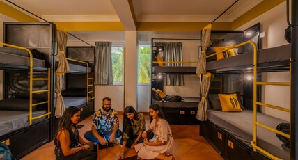 The Hosteller Goa, Old Goa Room Type - Bed in 8 Bed Mixed Dormitory with Balcony
