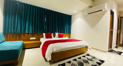 Hotel Prime Room Type - Deluxe room