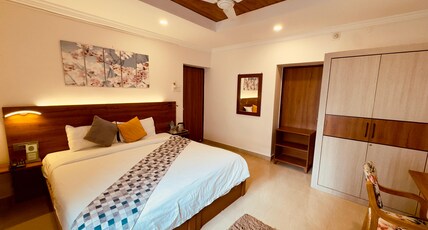Cosy Banjara Room Type - Executive Room A/C