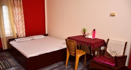 J&B Homestays Room Type - Two Room Bedroom