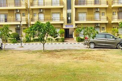 Address of krishna kunj stay homess