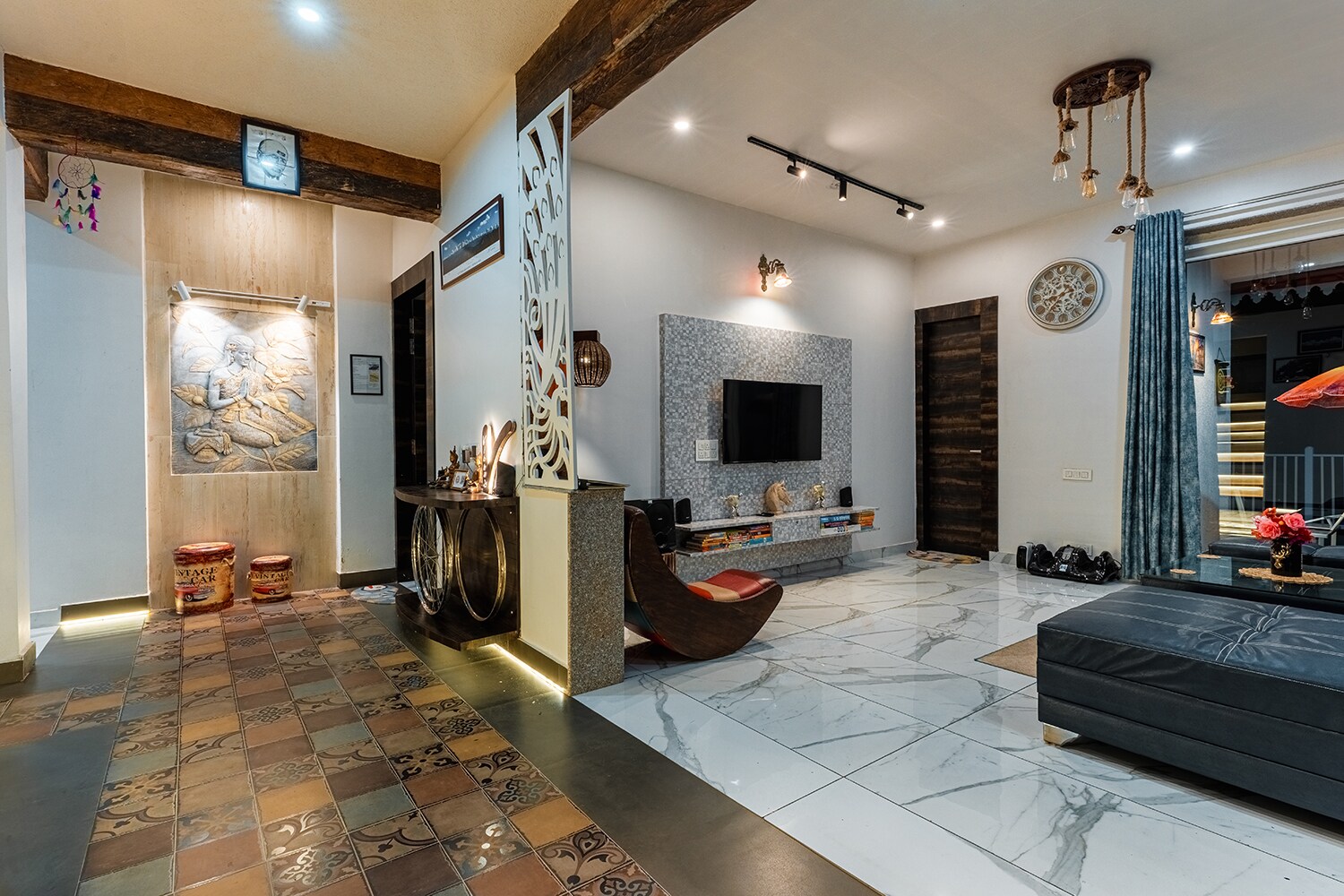 Vibhasa-The Scenic Solitude 6 Br Villa Near Kainchi Dham - Tap to explore photos