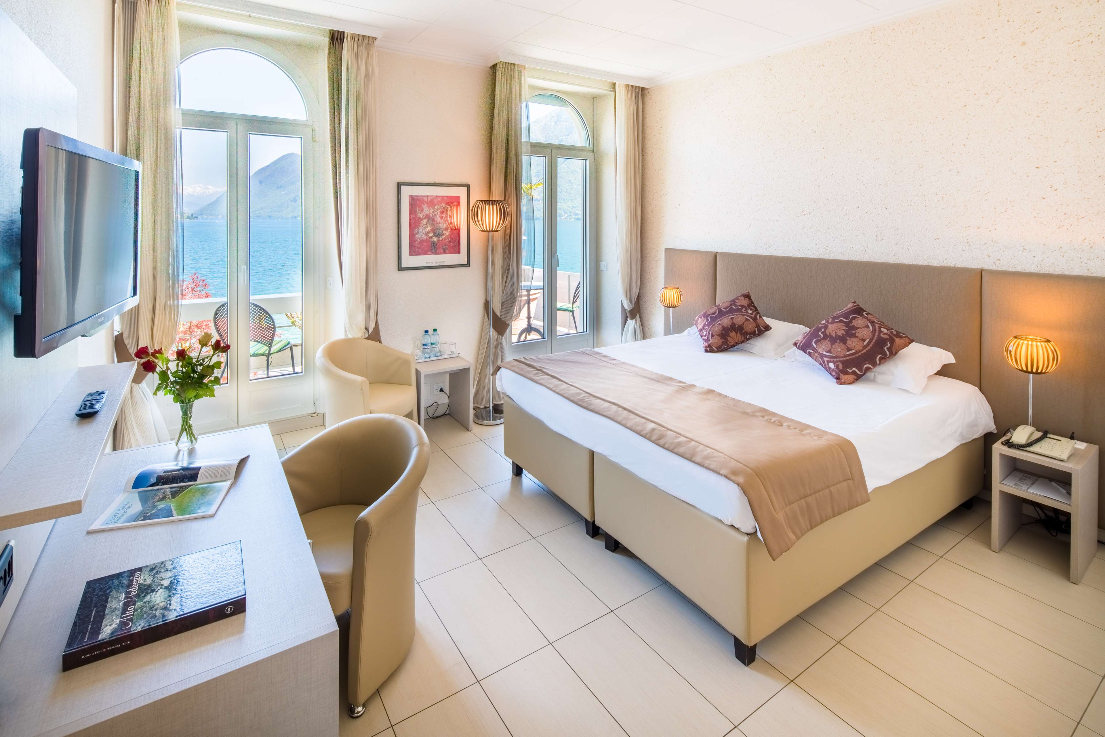 Best Western Hotel Bellevue au Lac - Tap to explore photos