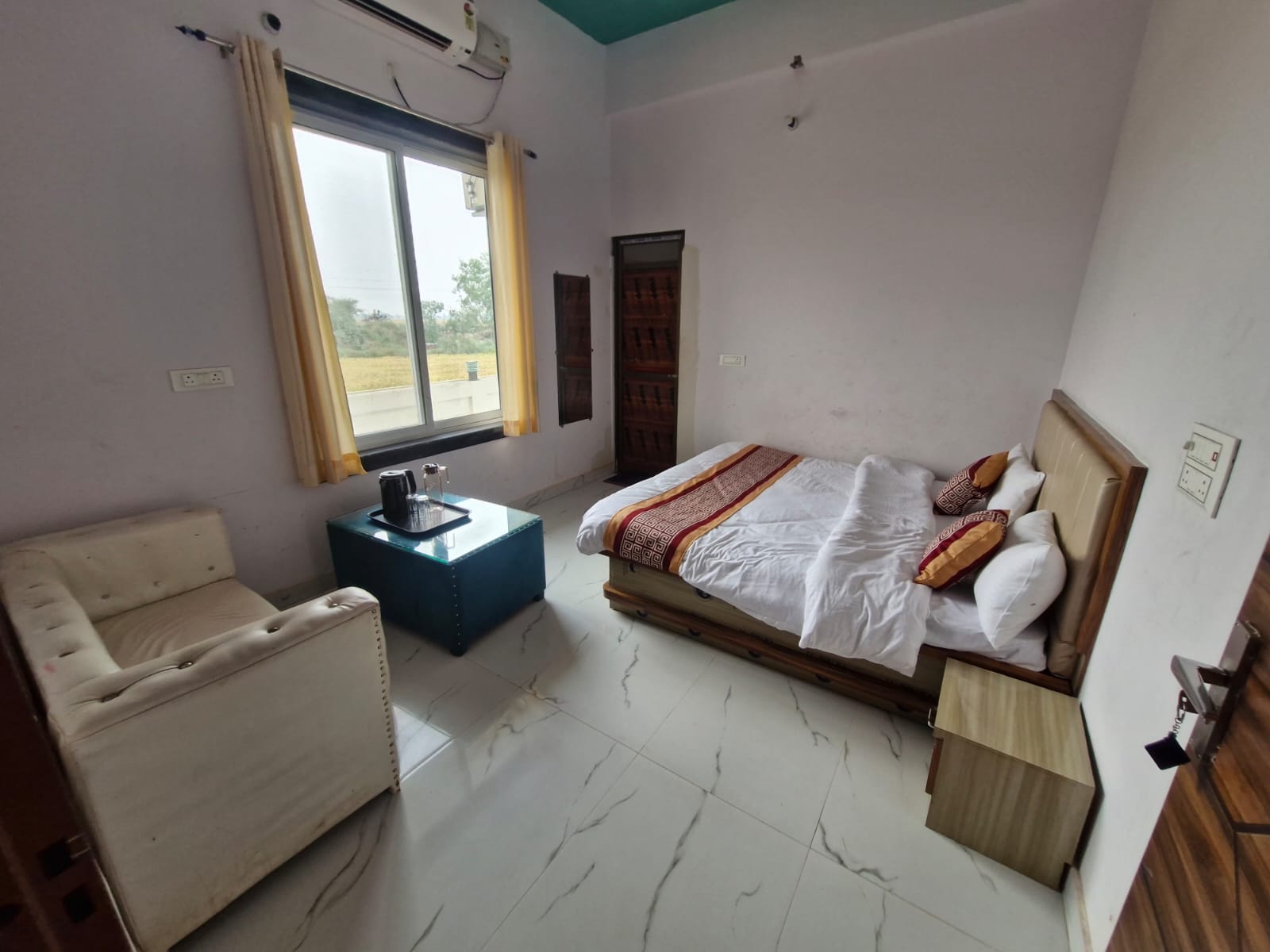 HOTEL SHIVGANGA - Tap to explore photos