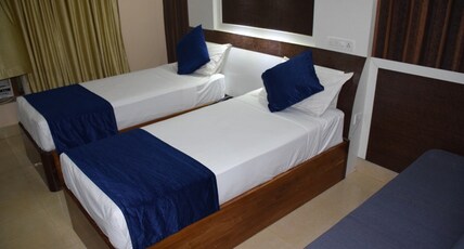 Hotel Naren Palace Room Type - Standard AC (Ground Floor-King or Twin Bed)