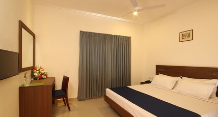 HOTEL AQUARIUS Room Type - Deluxe  Room  AC