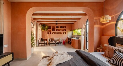 Kulture by Zipcode Room Type - Celine Escape Sky-High Terrace Jacuzzi Suite