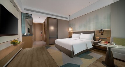 Holiday Inn CHENGDU EAST Room Type - 1 King Standard Accessible
