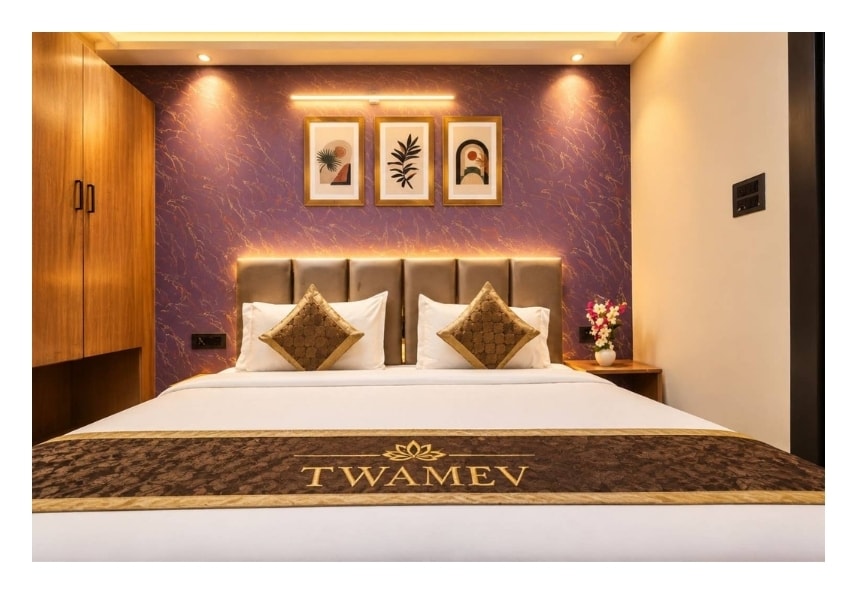 Hotel Twamev Laxmi Nagar - Tap to explore photos