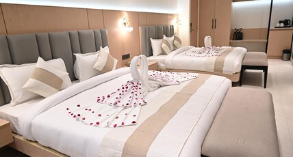 Hotel Meera Palace Room Type - Family Quad Room