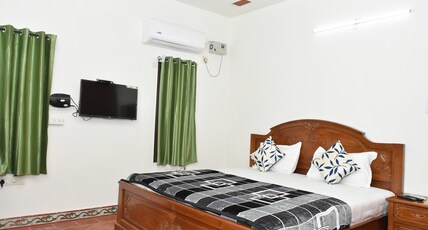 FriendlyStay Elite Room Type - Elite Room 7 ( With Outdoor Kitchen )