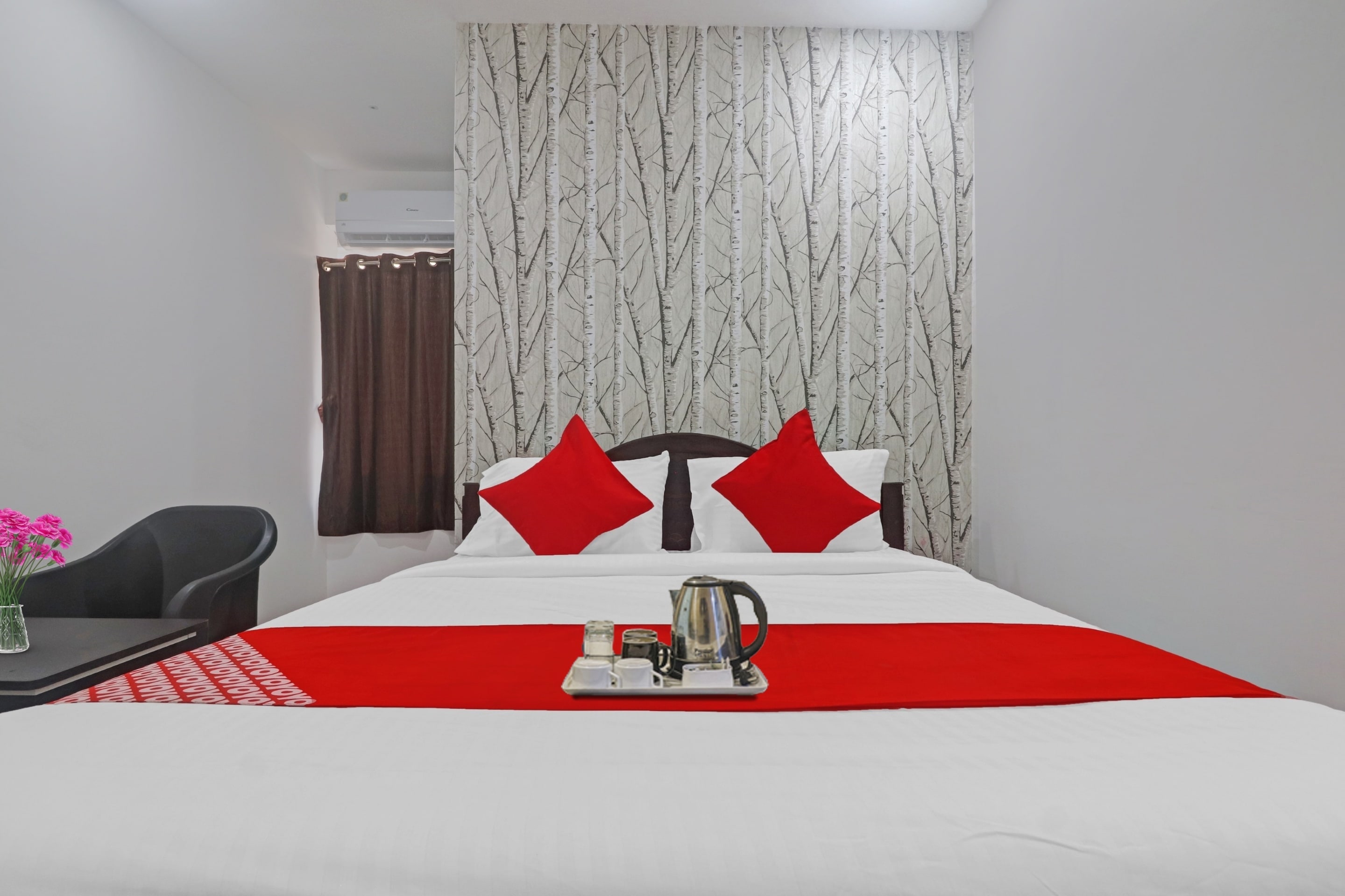 OYO 93463 Alwal Residency - Tap to explore photos