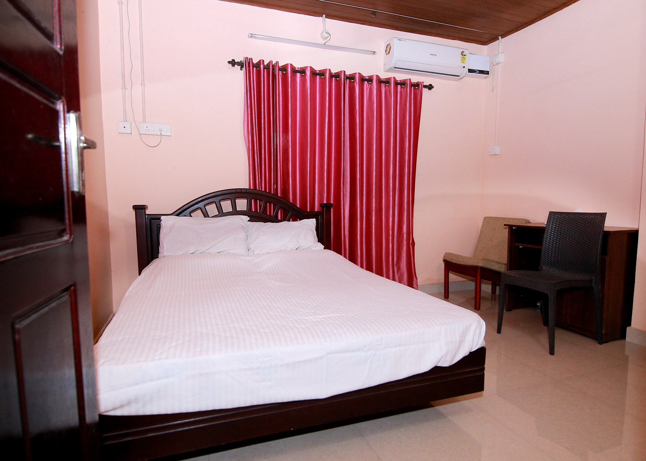 Edasseriathu homestay - Tap to explore photos
