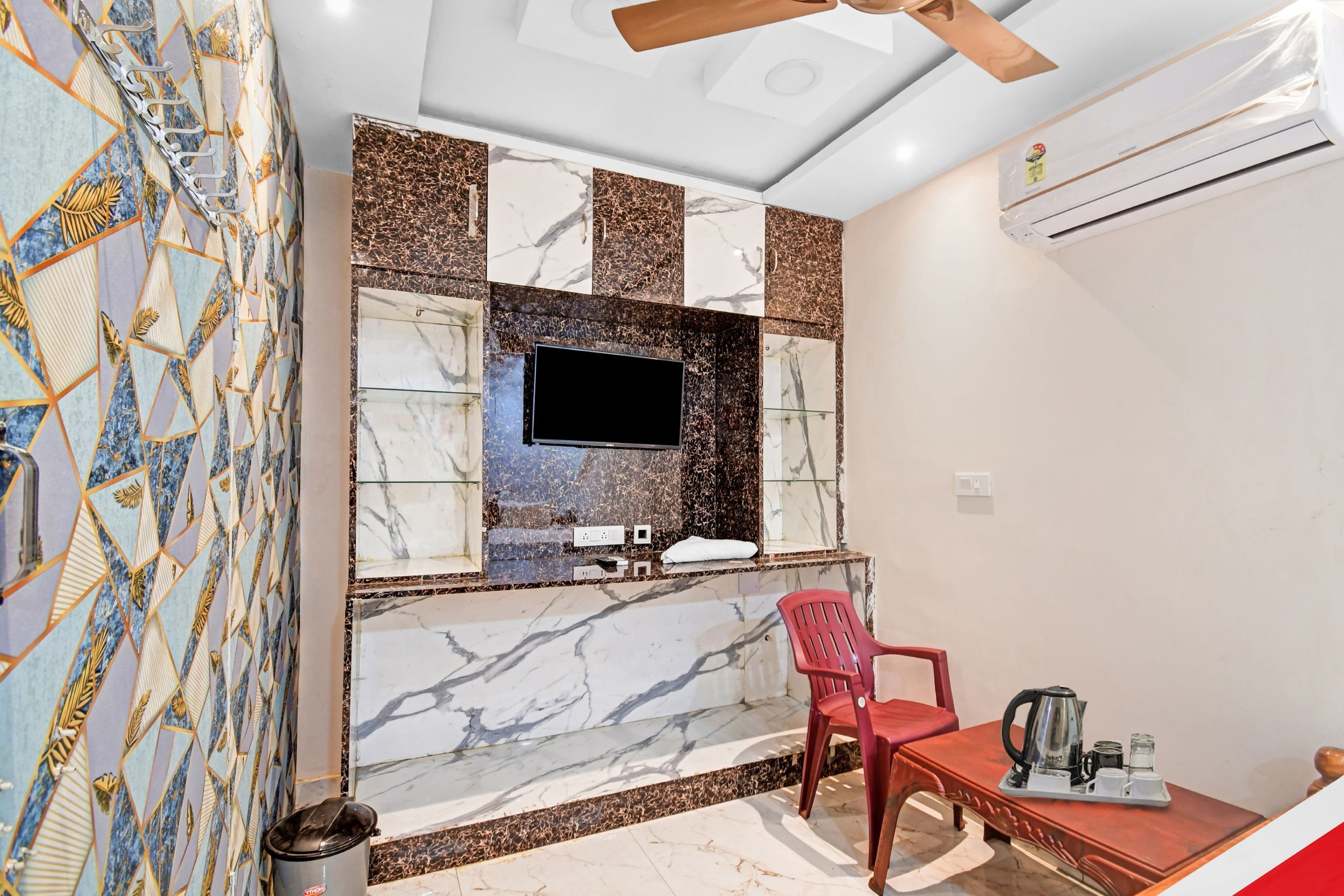 HOTEL O GRAND MAMATA RESIDENCY - Tap to explore photos