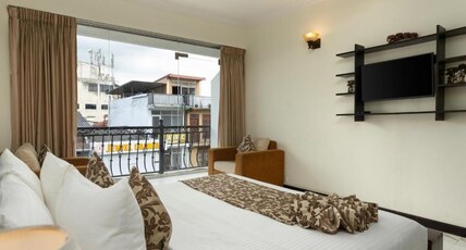Cafe Aroma Inn Room Type - Semi Deluxe Room Cafe Aroma Inn Room Type - Semi Deluxe Room