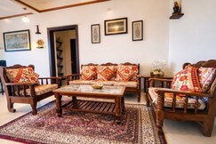 The Heritage Home Bhubaneswar | Entire Private 3BHK Apartment | 10Mins Walk From AIIMS Bhubaneswar