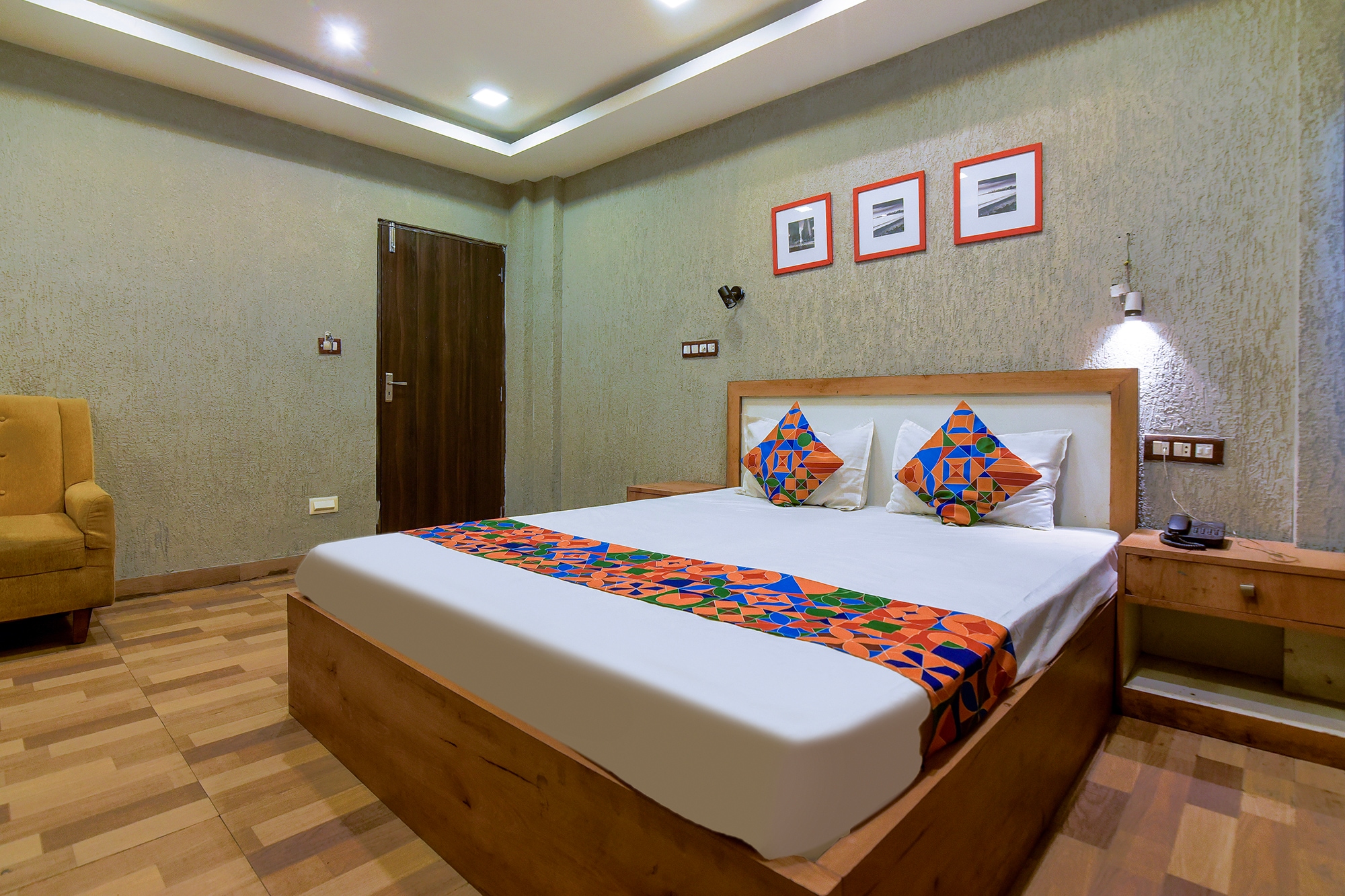 FabHotel MB International - Tap to explore photos