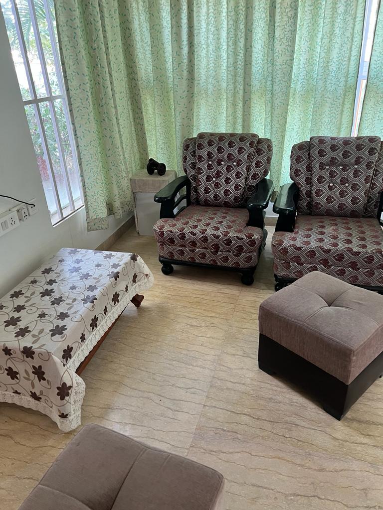 Cozy Homestay near HYD Airport - Tap to explore photos