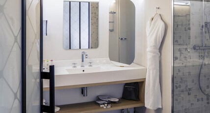 MERCURE NANTES CENTRE GARE Room Type - Privilege Room with 1 double bed