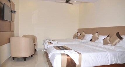 Raama Grand Room Type - Maharaja Non Ac
