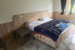 Hotel Alpine Retreat