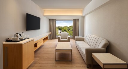 Courtyard by Marriott Tiruchirappalli Room Type - Junior Suite