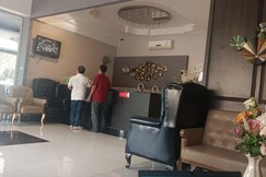 Golden star Pattaya By Revnottel