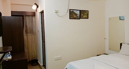 Solace Homes Room Type - Standard Double Room