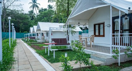 RDs LA COSTA BEACH RESORT Room Type - Luxury Cottage