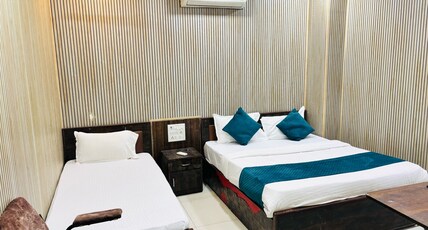Hotel Lotus Residency Room Type - Deluxe Room