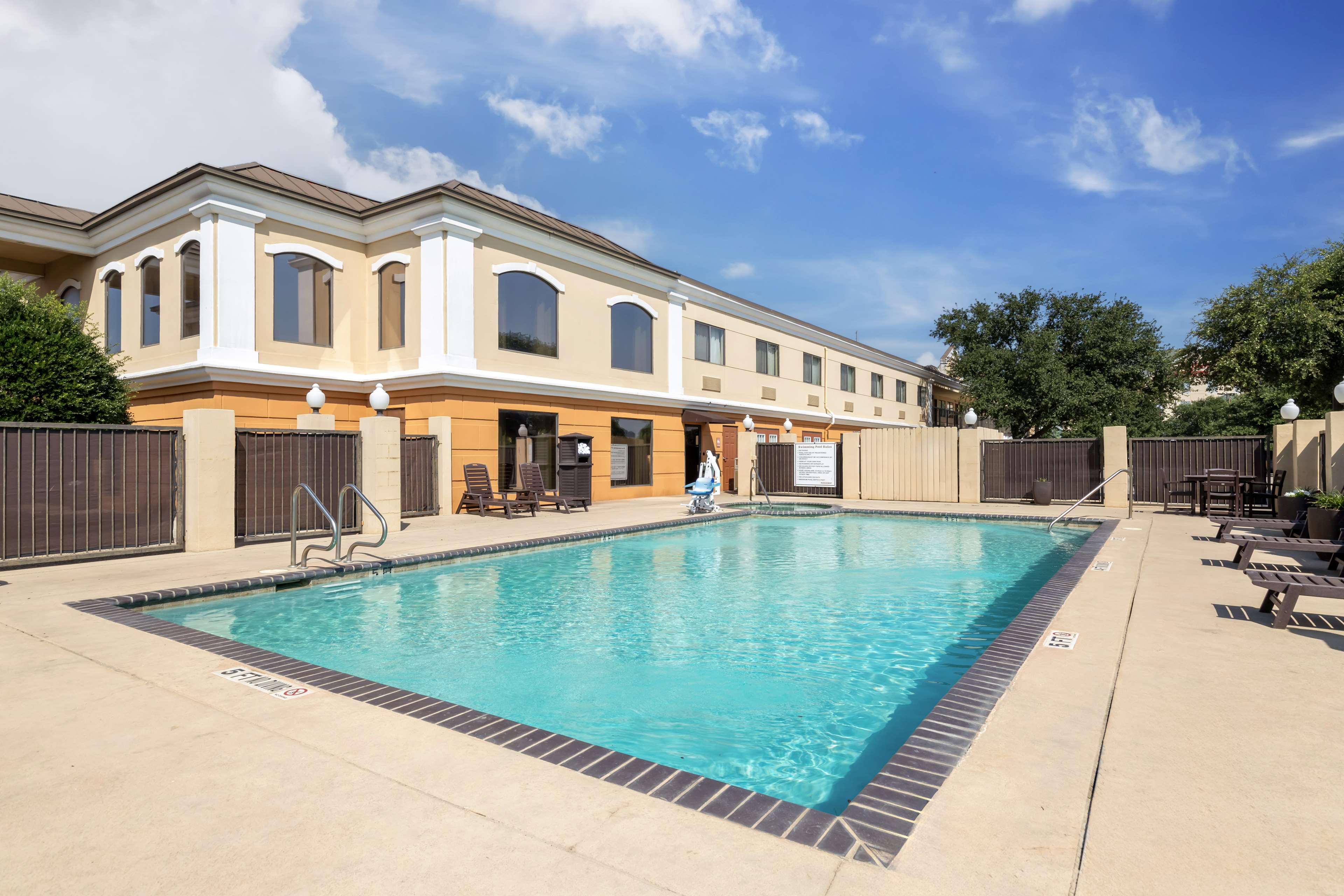 Best Western Inn & Suites - Tap to explore photos