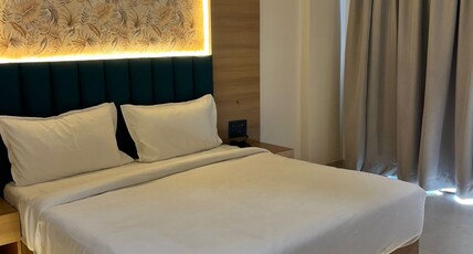Yashdhan hotel restaurent and marriage lawn Room Type - executive rooms Yashdhan hotel restaurent and marriage lawn Room Type - executive rooms