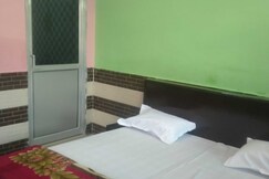 Address of Hotel O Royal Inn