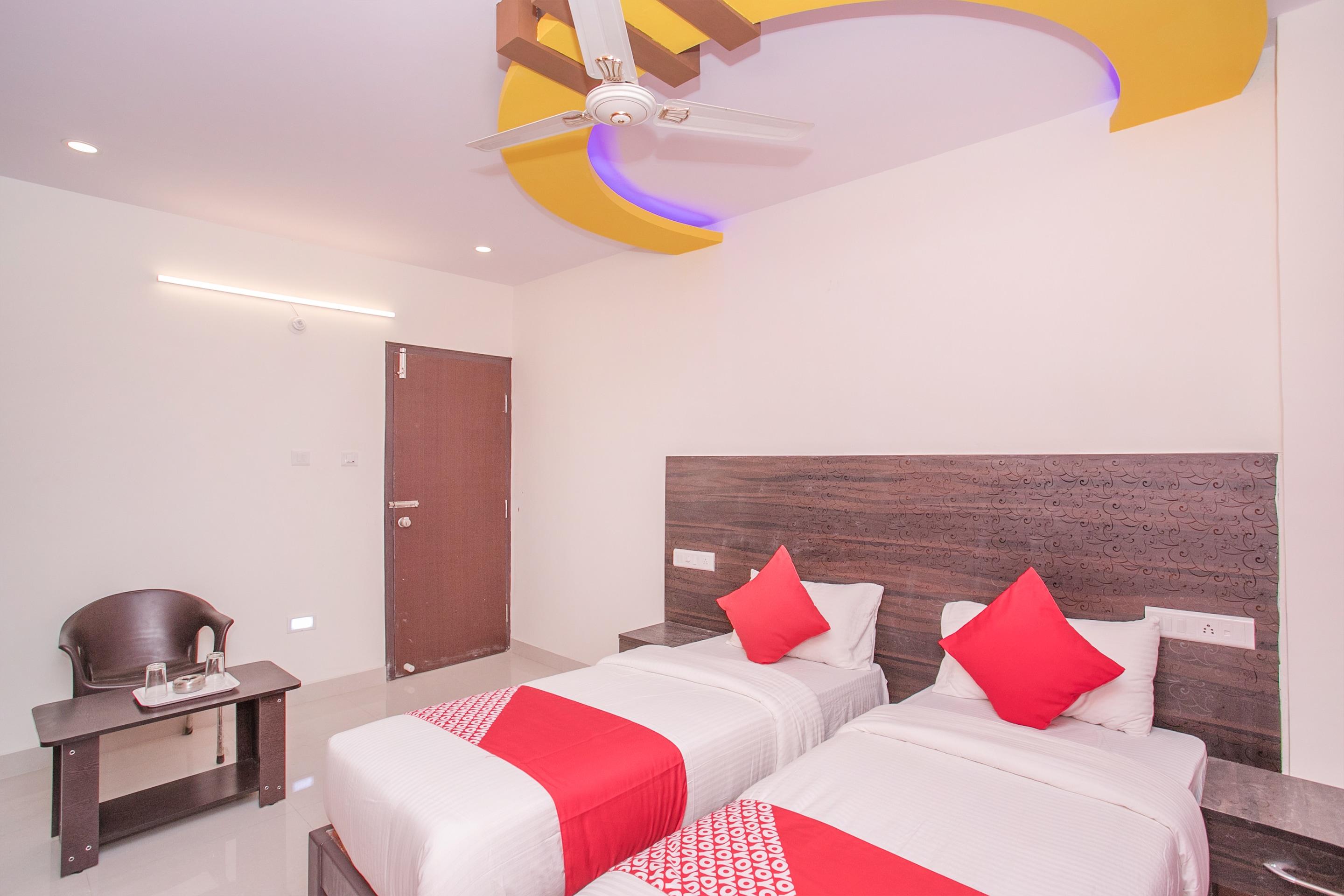 Hotel O by OYO Mathrushree Residency - Tap to explore photos