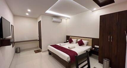 Sri Ram Plaza Room Type - EXECUTIVE ROOM