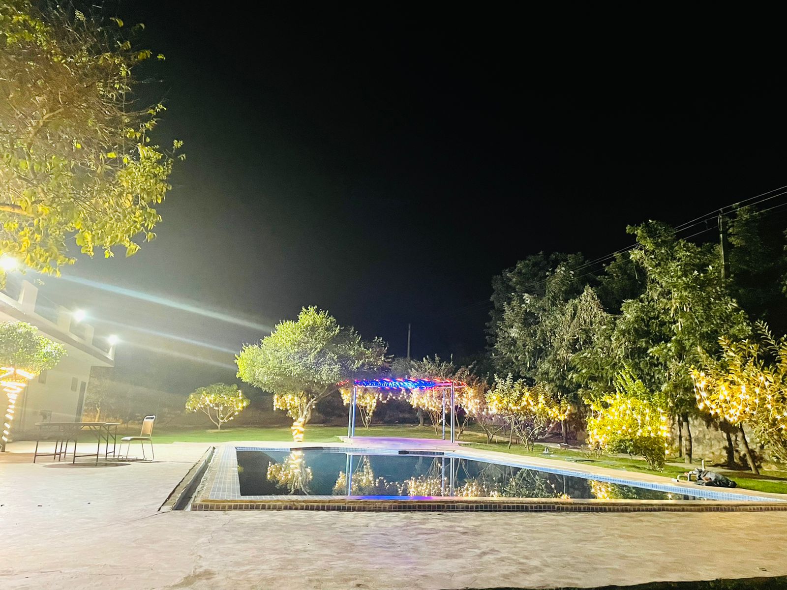 Farm House Gullu | With Swimming Pool - Tap to explore photos