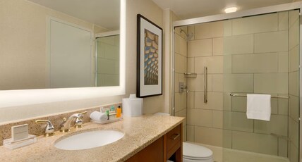 Hilton Chicago/Magnificent Mile Suites Room Type - 2 DBLS 1 BR SUPERIOR SUITE