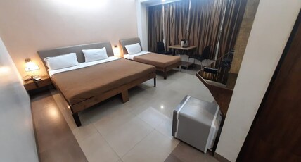 Hotel Gokul Room Type - 3 BED Non AC Room