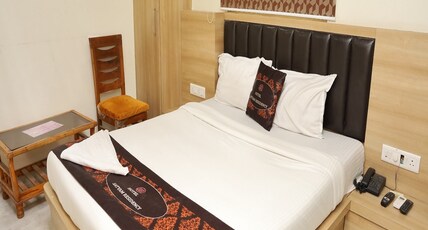 Hotel Satyam Residency Room Type - Deluxe Ac Room