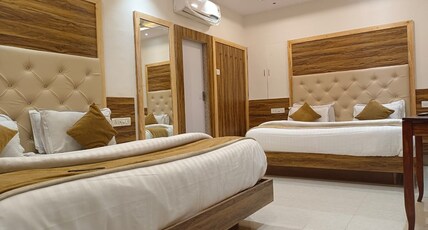 Hotel Golden Veena Room Type - Family Room