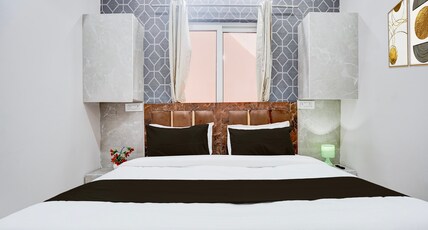 Joystel-Near Manipal University Room Type - Deluxe Room with Balcony