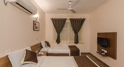Hotel Inland Avenue  Room Type - Suite Family