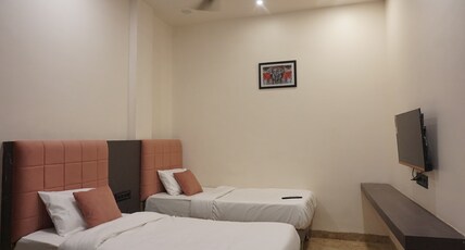 HR Premium Stay Room Type - Twin Bed