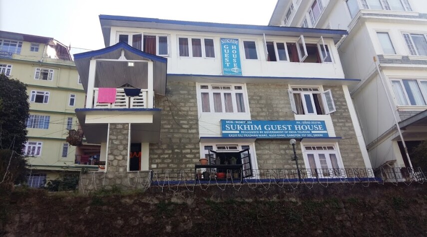 Sukhim Guest House - Tap to explore photos
