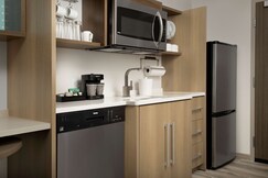 Home2 Suites by Hilton Tampa Westshore Airport, FL