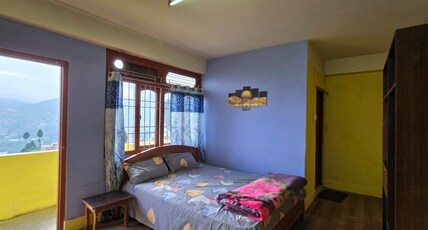 Holiday hills homestay Room Type - Bedroom 2