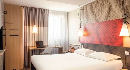 IBIS TROYES CENTRE Room Type - Standard Room with 1 double bed